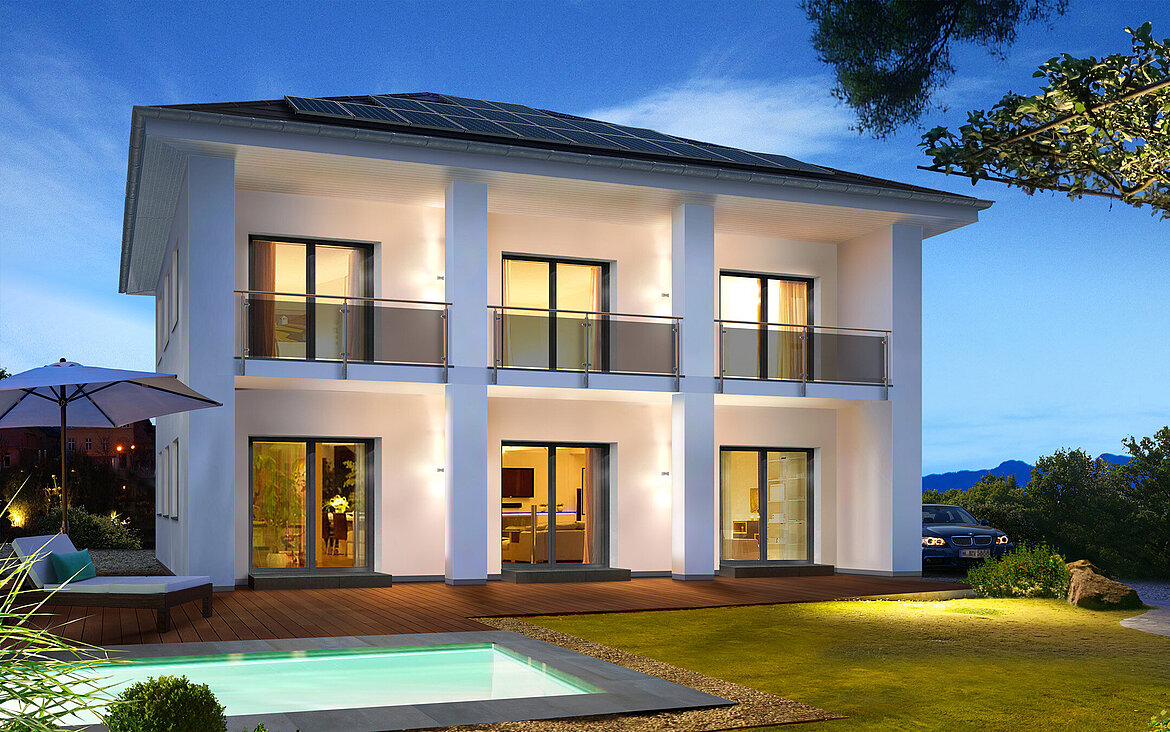 Stadtvilla City Villa 5 von allkauf, Ansicht Garten am Abend gespiegelt